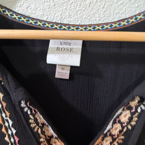 Knox Rose Black Long Sleeve Dress with Patterned Details - Picture 3 of 5